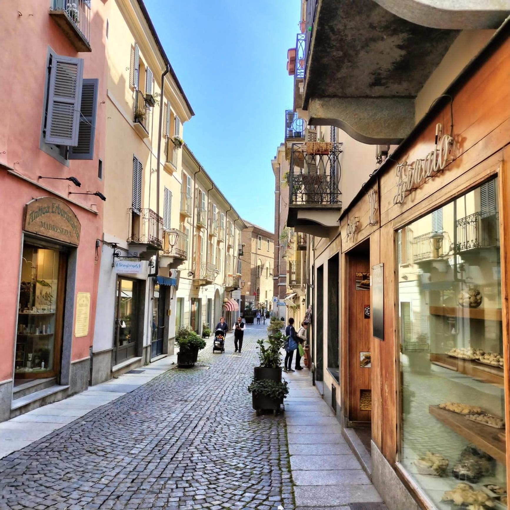 Ca' Balenga - Centralissimo Con Posto Auto Coperto Gratuito Асти Экстерьер фото